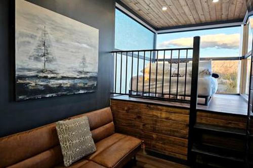 Arizona Adventure Awaits: Glamping Rental Offering Exquisite Views in 米德維尤