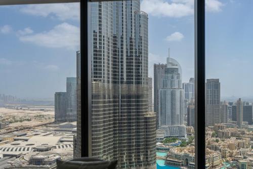 The Address Residences Dubai Opera - Luxury 3BR Stay with Stunning Burj Khalifa & Fountain Views, Dubái (foto 5)
