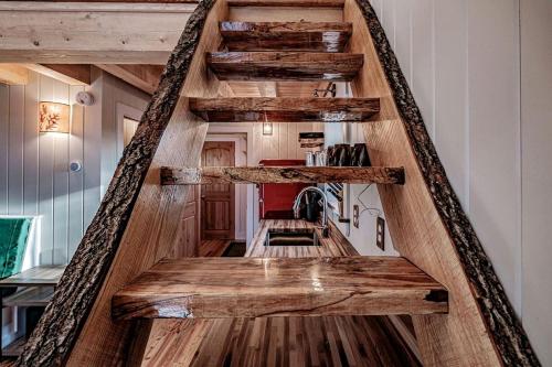 Luxury Year-round Treehouse in Sanford, ME in Sanford (ME)