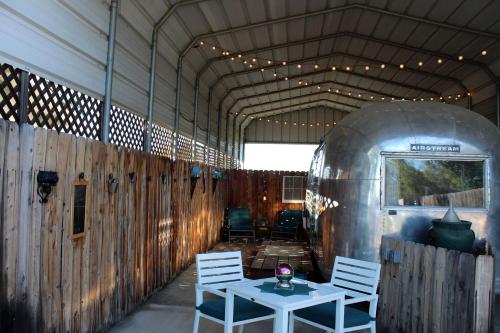Secluded and Vintage Airstream with Vineyard Views in Paso Robles Wine Country, California