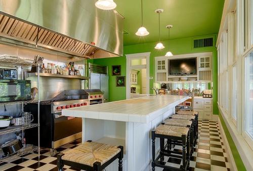 Incredible Villa Rental for Groups with Pool near Mt Vernon, Texas in Mount Vernon (TX)