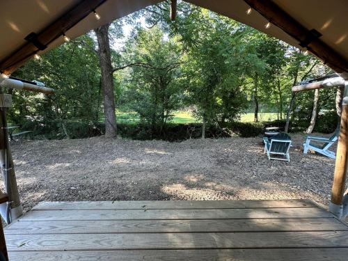 Radiant Safari Tent Escape near Smoky Mountains in Tennessee in Parrottsville (TN)