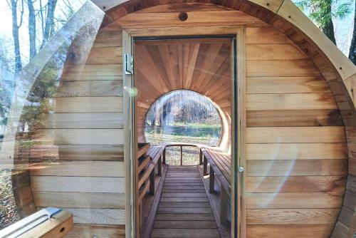 Cozy Unique Dome for a Romantic Glamping Getaway on a Private Farm in Woodridge, New York in Mountain Dale