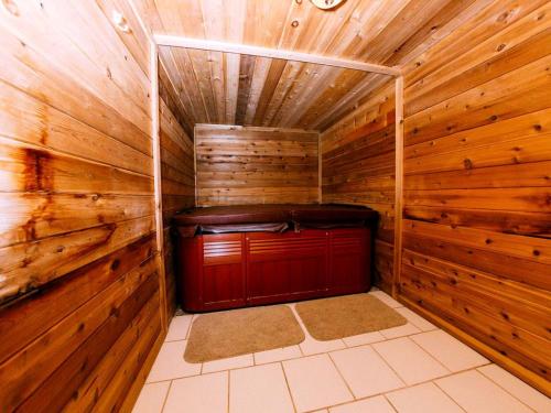 Υδρομασάζ, Private Family-Friendly Lodge Perfect for Reunions near Rexburg, Idaho in Ρεξμπουργκ(Αϊντάχο)