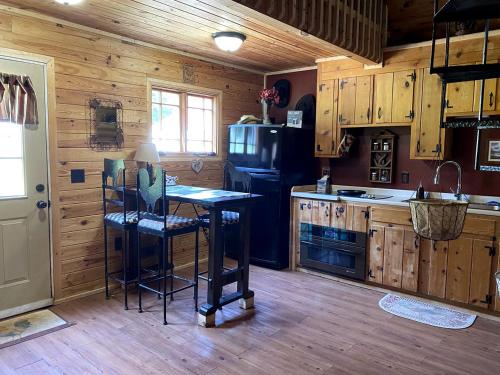 Kitchen, Cozy Cabin Rental and Cowboy Experience at a Tennessee Dude Ranch in Dunlap (TN)