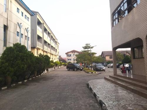 Eliko Hotels and suites in Warri