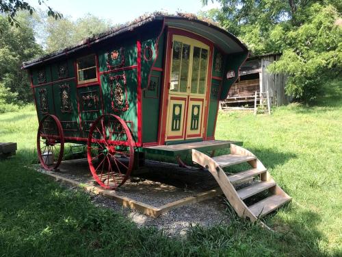 . Romantically Rustic Gypsy Caravan Rental for Glamping in Floyd, Virginia