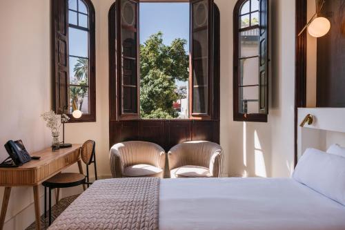 Doppelzimmer, economy, straßenblick