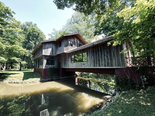 Stunning Home Away From Home in New Albany, Ohio, For Restful Escapes to Nature in Ņūalbānija (OH)