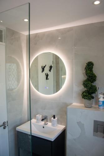 Hatfield Haven with Free Parking, 25min London and Fast Wi-Fi in Hatfield