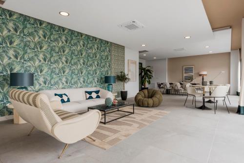 บริการและสิ่งอำนวยความสะดวก, Pure Oasis - Luxury Resort Penthouse in ลาส โคยาส