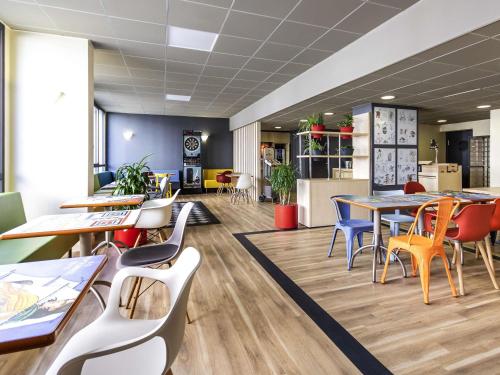 ibis Rochefort - image 9