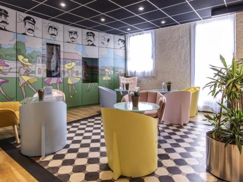 ibis Rochefort - image 11