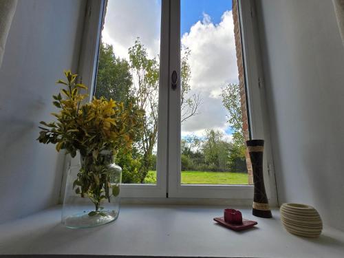 Maison de charme, calme, nature, confort in La Ferte-Frenel