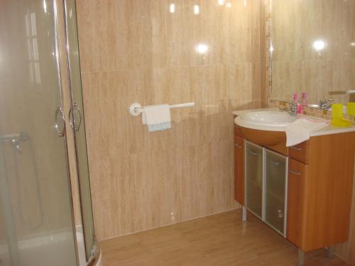 Guest House dos Olivais in อะเซเตา
