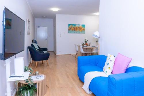 City central hideway GLEBE Free Parking