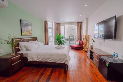 Le Haus, Ho Chi Minh