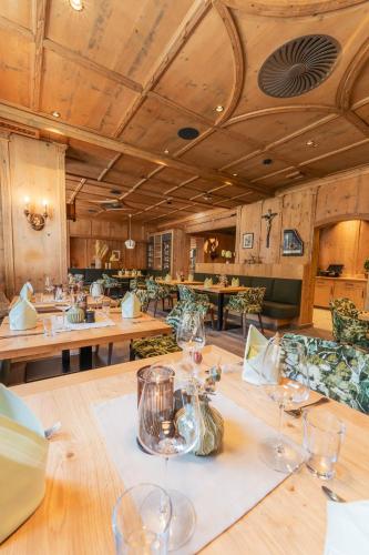 ห้องอาหาร, Forsterhaus & Haus Andrea in มายร์โฮเฟน