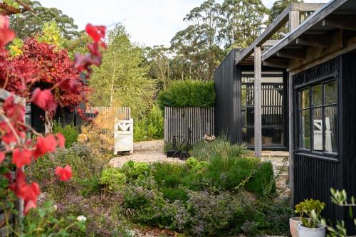 The Retreat - Reconnect with nature in style in Musk