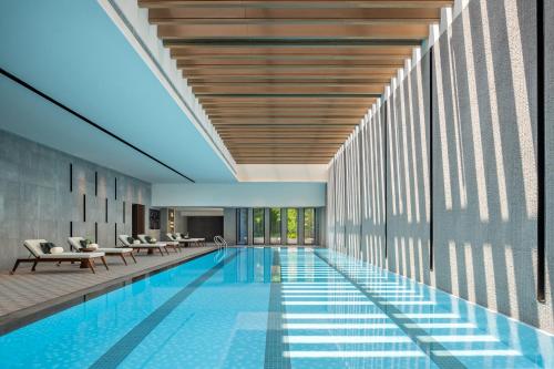 Swimming pool, Shangri-La Hongqiao Airport,Shanghai near Shanghai Hongqiao International Airport