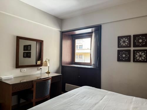 Boutique Residence Iconia-Lemon Spaces Zamalek Room Type - Deluxe Double Room