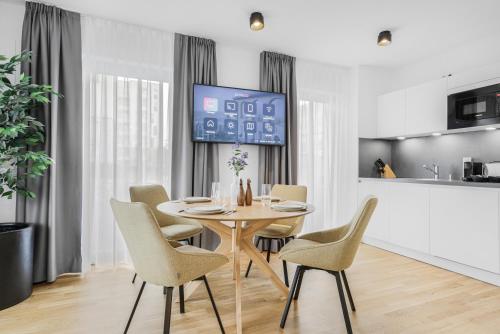 cruwzo I Regensburg Towers - Design Apartments - Sünching