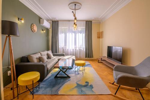 1 Minute Walk to Main Street Vitoshka, NDK, Free Parking, 2 BDR, Sofia (Foto 8)
