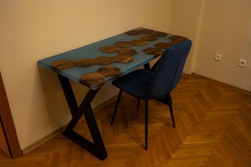 1 Minute Walk to Main Street Vitoshka, NDK, Free Parking, 2 BDR, Sofia (Foto 9)