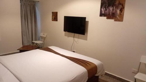 Royal Inn Residence - image 10
