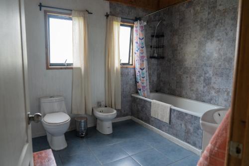 ห้องน้ำ, Parcela Sant Llorenç (Parcela Sant Llorenc) in ซัลโตเดลลาคา