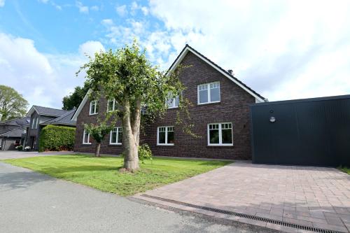 Ferienwohnung Linus OG 95172 – khách sạn tại Rhauderfehn