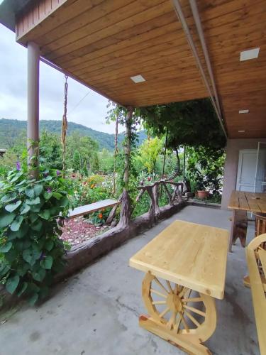 Green Park Guest House in Dilijan