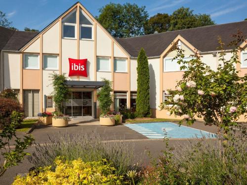 Vista exterior, Ibis Jouy-en-Josas Vélizy in Jouy-en-Josas