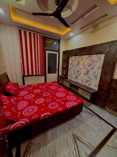 Spacious 4BHK house in the heart of the city