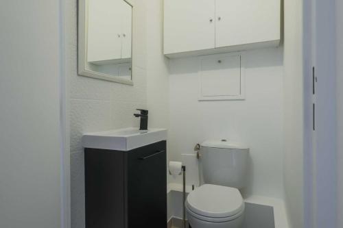 Charming apartment - 1BR- 4P- Passy - image 4