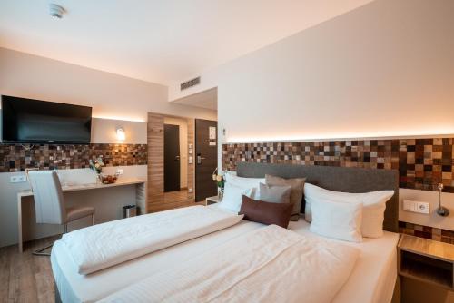 1 queen bed