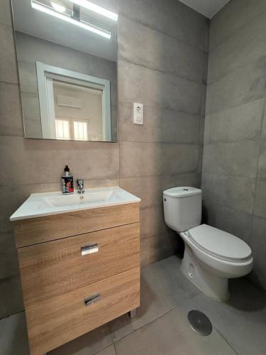 Moderno espectacular hogar en Puerta del Ángel - image 8