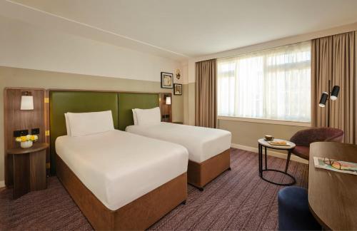Mercure Edinburgh City - Princes Street Hotel - image 12