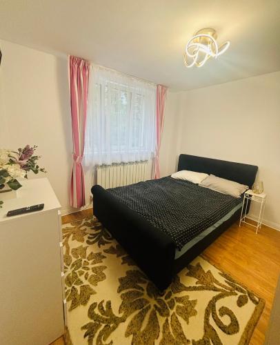 Cozy apartament Roman in โรมัน