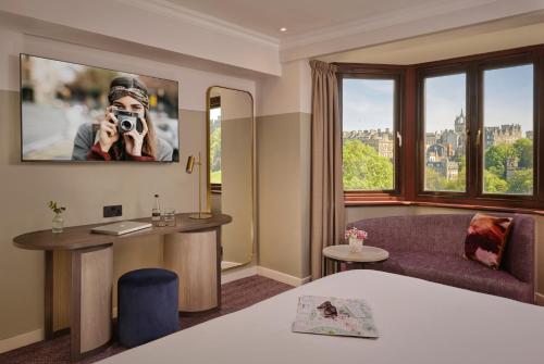 Mercure Edinburgh City - Princes Street Hotel - image 5