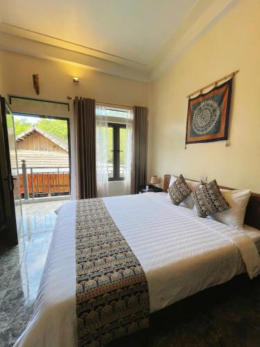 Mai Chau Happy House