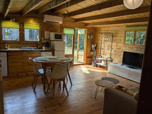 Ma petite cabane Gites des oliviers in La Roque-sur-Ceze
