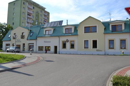 . Penzion U Zámecké Zahrady