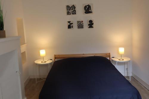 Charme et confort dans le centre-ville de Falaise quartier calme - Larès (Charme et confort dans le centre-ville de Falaise quartier calme - Lares) in Falaise