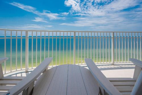 Phoenix Gulf Shores II 2205 condo near Matt's Homemade Alabama Ice Cream