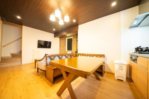 2026년 봄 오사카 가족 여행 숙소 추천, 넓은 아오이야도냐 편리한 뉴 한큐냐? 상세 이미지