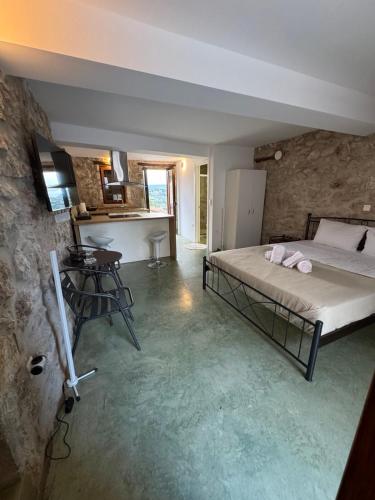 Stoneview Apartments in อากีออส อิโออันนิส (วอเรีย คีนูเรีย)