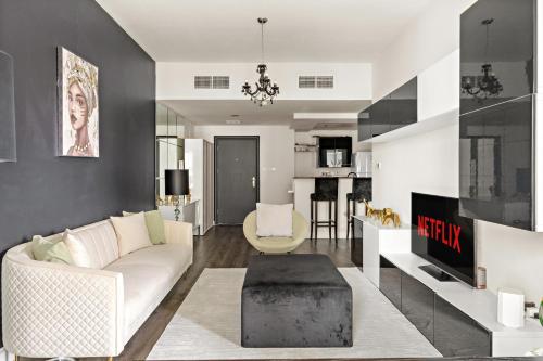 VayK- Modern 1 BD Apartment in Marina Near Metro - image 11