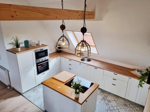 virtuve, Ferienwohnung "Feldkieker" in Schwartbuck in Švartbuka