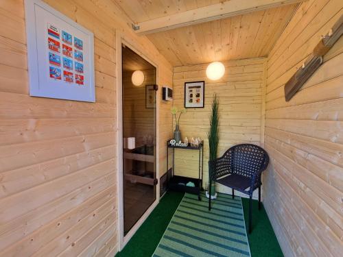 Sauna, Ferienwohnung "Feldkieker" in Schwartbuck in Švartbuka